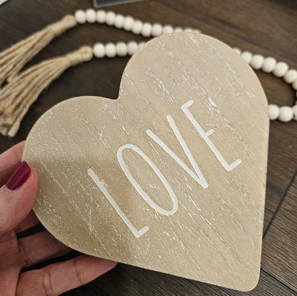 NIP Rustic "Home" Sign with Beaded Garland & Wooden Home Decor - Picture 7 of 12